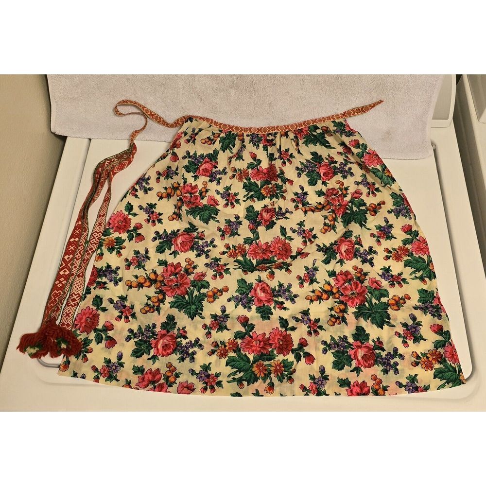 Vintage 1940s‎ Swedish Floral Handmade Half Apron Lightweight Cotton READ